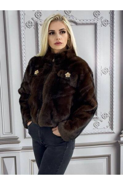 GLAMSI Women's premium eco-friendly fur jacket with accessorized details