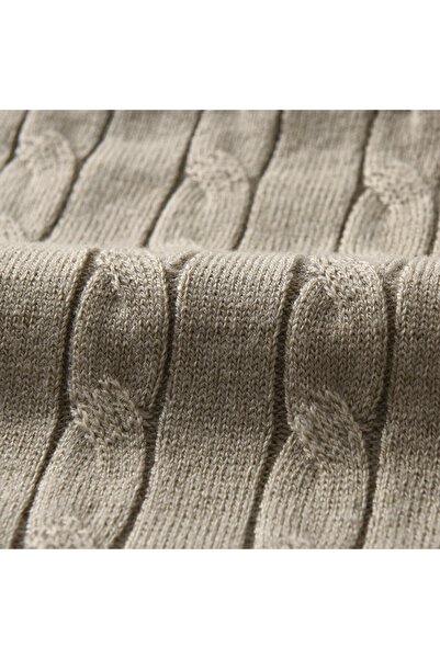 Giordano Men’s Cable Knit Crew Neck Long Sleeve Sweater