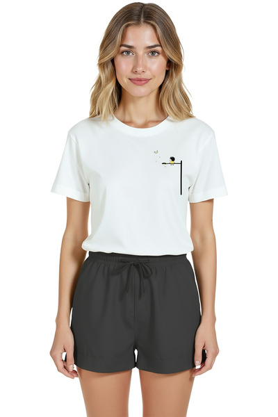 Color Luxe Women's White Relaxed Fit 100% Cotton T-Shirt – Minimal Street Lig...