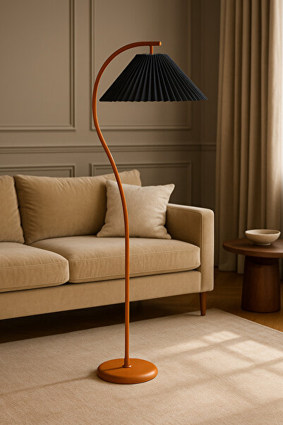 Vinner Plus MontanaX Siyah Şapkalı Turuncu Lambader – Modern Metal Gövde, Lüks Salon Aydınlatması