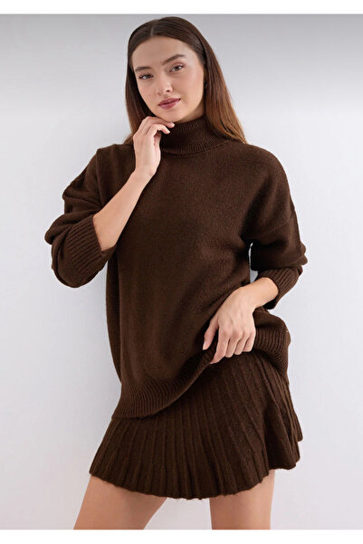 GAJA Women's Pleated Skirt Turtleneck Sweater Bottom Top Knitwear Set