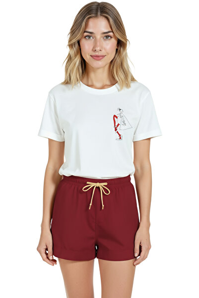 Color Luxe Kadın Beyaz Relaxed Fit %100 Pamuk Tişört – Kırmızı Pelerinli Doodle Kız Baskılı