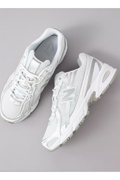 akix Stylish and comfortable casual athletic shoes