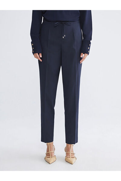 LC Waikiki Elastic Waist Carrot Cut Women's Pleated Trousers