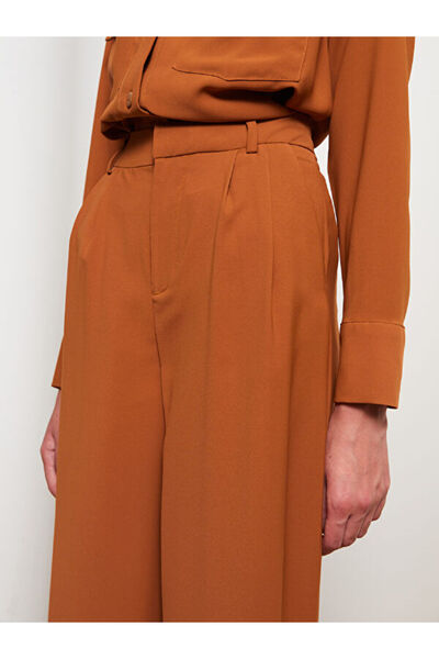 LC Waikiki Women's Comfortable Fit Straight Trousers