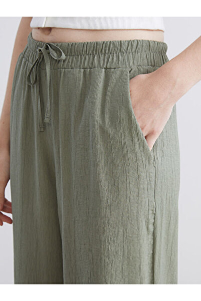 LC Waikiki Elastic Waist Textured Wide Leg Women's Trousers