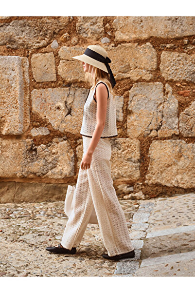 LC Waikiki Elastic waist Lace-Like Knit women pants