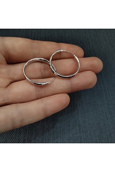 Unbranded/Generic 925 Ayar Gümüş Halka Model Kadın ve Genç Küpesi- (2.5cm çap)