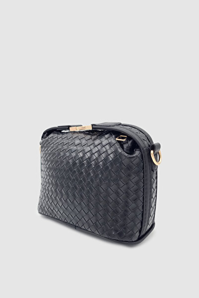 Wuclo Zyren Knitted Patterned Crossbody Bag with Buckle and Zipper Closure Black