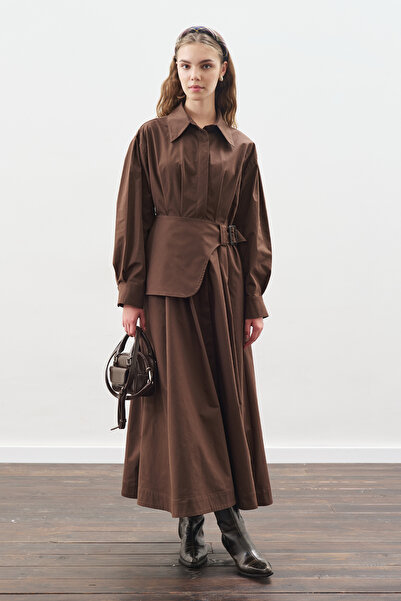 Manuka ΦΟΡΕΜΑ ΜΕ ΠΛΙΣΕΣ ΜΕ ΛΕΠΤΟΜΕΡΗ ΖΩΝΗ ΚΑΦΕ