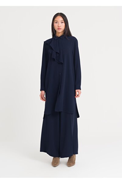 Armağan Yakası Volanlı Düğmeli Tunik