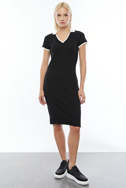 PAULMARK Rochie de damă cu decolteu în V cu detalii minimaliste