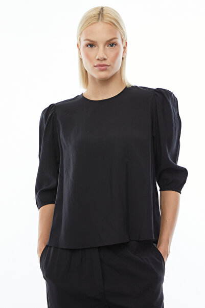 PAULMARK Crew Neck Shoulder Detail Blouse