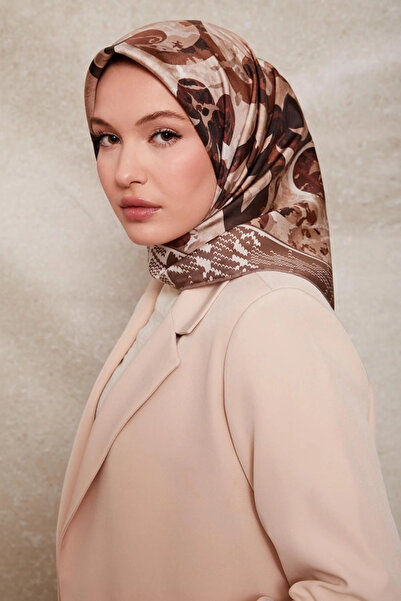 Levidor Patterned Twill Silk Scarf-Milk Coffee