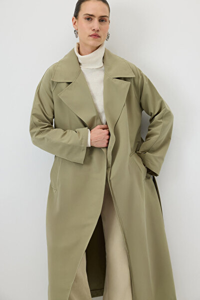 Touché Privé Reglan Sleeve Double-Breasted Trench Coat