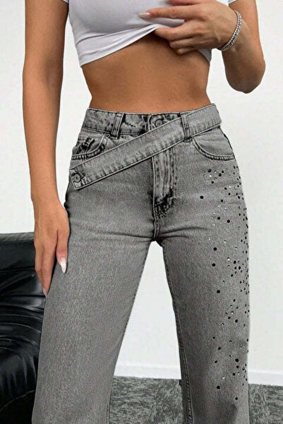 StreetWear Outlet Women's Jeans Decorated with Rhinestones and Oblique Closure
