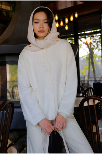 HEQA Alpaca Short Cardigan Ecru