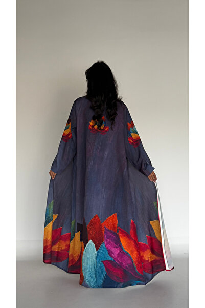 AYA عباية بطباعة متناغمة الألوان