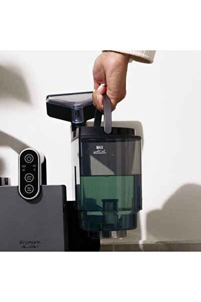 Promark vacuum cleaner + 2 cleaning solutions