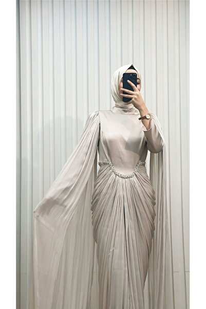 MERVE TESETTÜR Cape Design Evening Dress