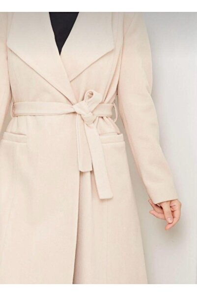BAYD BUTİK KAŞE KEMERLİ PALTO