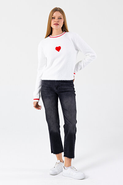 GİYSA Pulover de tricotat cu detaliu inimă pentru femei guler rotund alb - 2358