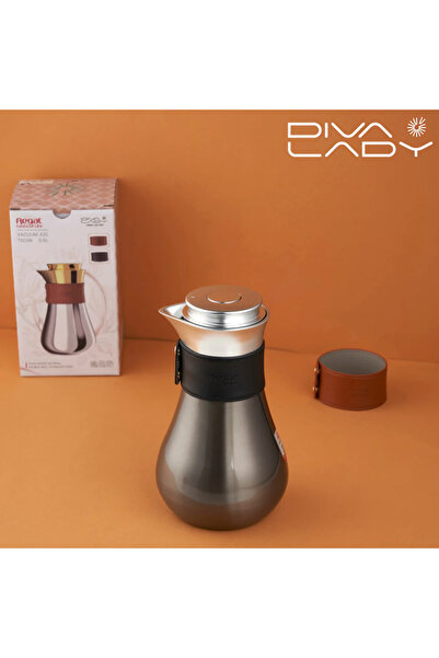 DIVA LADY ✨ ترمس ديفا ليدي الفاخر– ستانلس ستيل رصاصي فضي بإطار جلد أنيق وداخل...