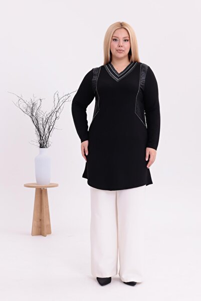 Siyezen Plus Size V-Neck Tunic Blouse