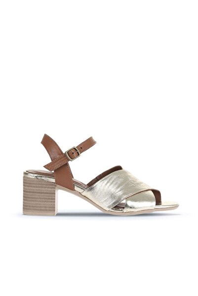 Bueno Shoes Gold Shiny Leather Women's Heeled Sandals 01Wa2810
