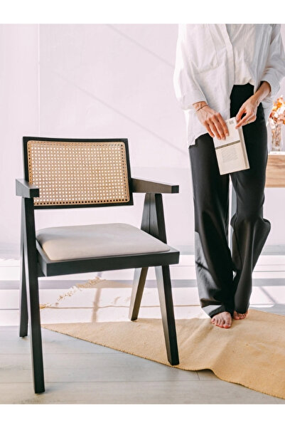 Luna Pergel Hazeranlı Model Hasırlı Ahşap Sandalye Montajlı Gönderim