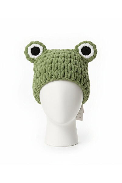 Namaste Vintage Green Color Frog Themed Hand Knitted Beanie