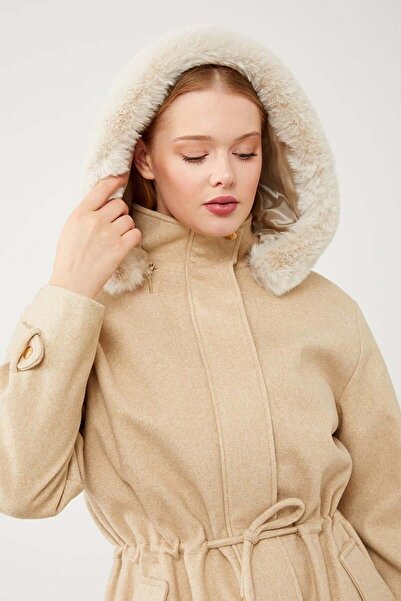 Levidor Beige Hooded Belden Ruched Detail Cashmere Coat