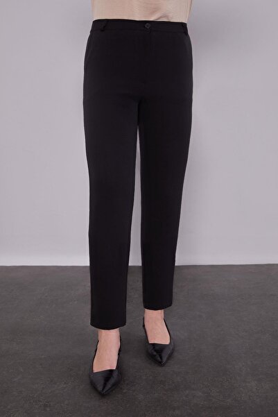 Levidor Μαύρο παντελόνι με λεπτομέρειες στην τσέπη