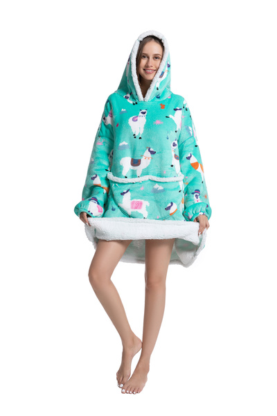 TillyBilly Sweatshirt blanket with sleeves, hood and pockets, ALPAKA model