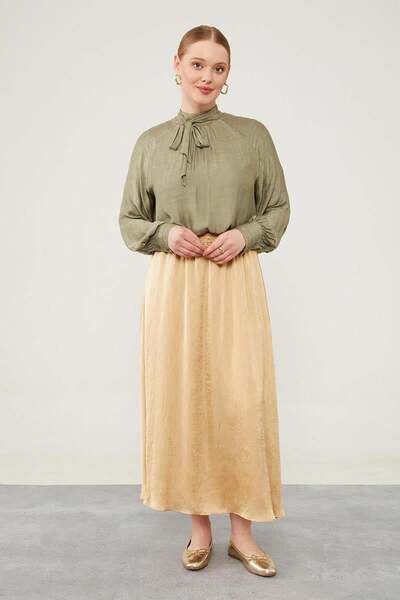 Levidor A.Beige Elastic Waist Satin Skirt