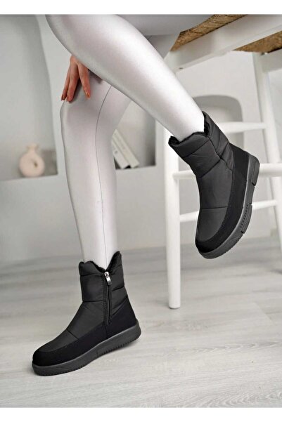 Ayakkabı Ülkesi Black Zippered Flexible Non-Slip Sole Waterproof Wool Daily Comfortable Women's Snow Boots