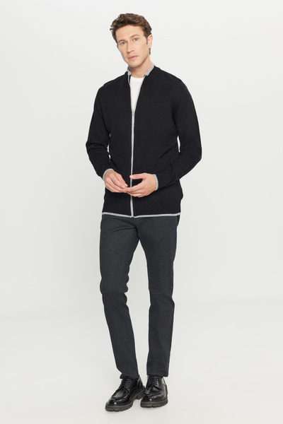 AC&Co / Altınyıldız Classics Men's Black Standard Fit Regular Cut Mock Neck Knitwear Jacket