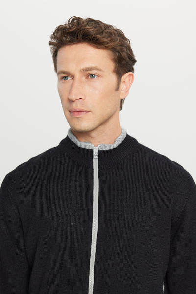 AC&Co / Altınyıldız Classics Men's Black Standard Fit Regular Cut Mock Neck Knitwear Jacket