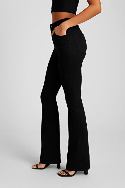 kleshus بنطلون جينز نسائي من نوع Flare موديل واسع الأرجل من Çnr، مصنوع من الل...