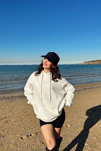 mylove سويت شيرت بسيط مع جيوب باللون الأبيض