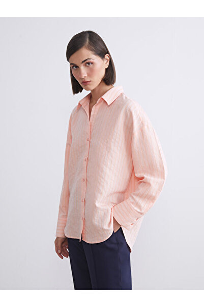 LC Waikiki قميص نسائي مخطط كبير الحجم مصنوع من مزيج مودال