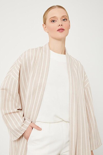 Levidor Beige Patterned Striped Kimono Set