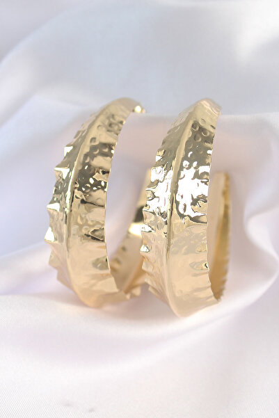 Mustran Brass Gold Color Leaf Patterned Hoop Earrings