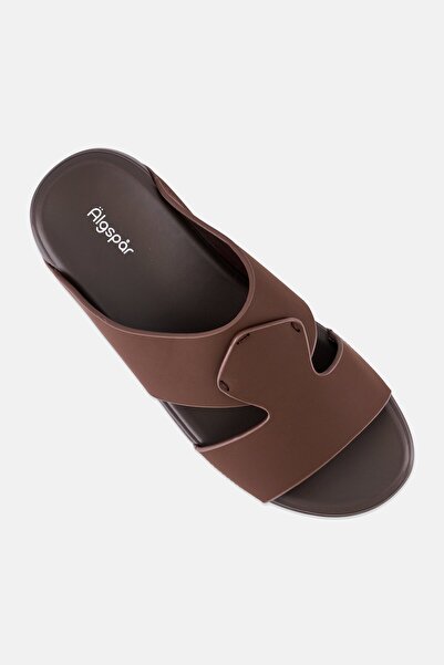Algspar Men Slip On Arabic Sandals, Brown