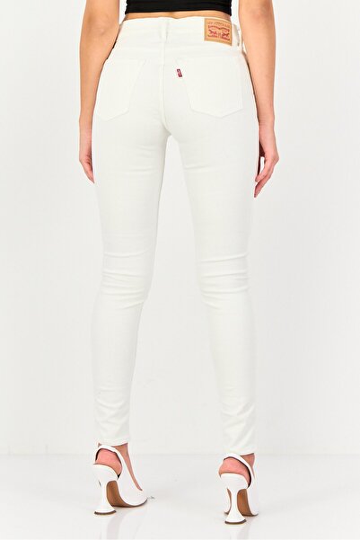 Levi's Women Skinny Fit Plain Stretchable Jeans, Off White