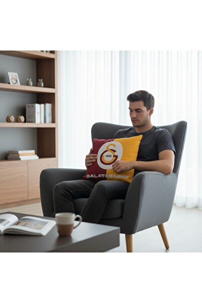 Galatasaray Licensed Bandroll Fan Pillow 1 Piece – with Lion Figure, Crown & Logo Detail