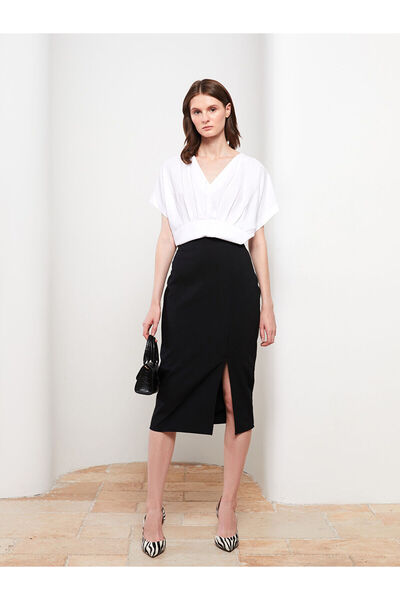 LC Waikiki Beli Fermuarlı Düz Kadın Etek