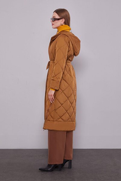 Levidor Μπουφάν με καπιτονέ μοτίβο καφέ μεγέθους Maxi