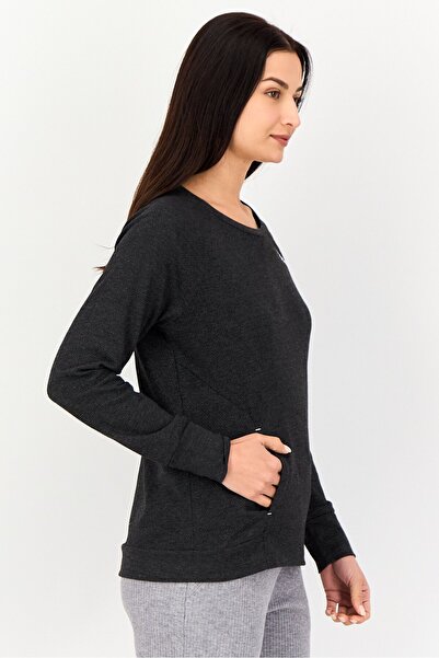 hummel Women Sportswear Fit Long Sleeve Outdoor Sweatshirt, Black