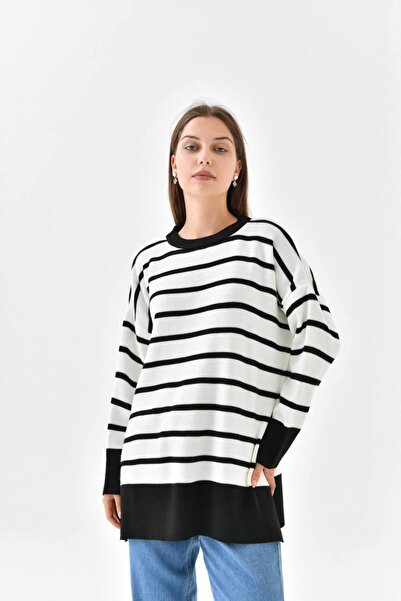 Abbie Pulover elegant cu dungi – Design confortabil și modern